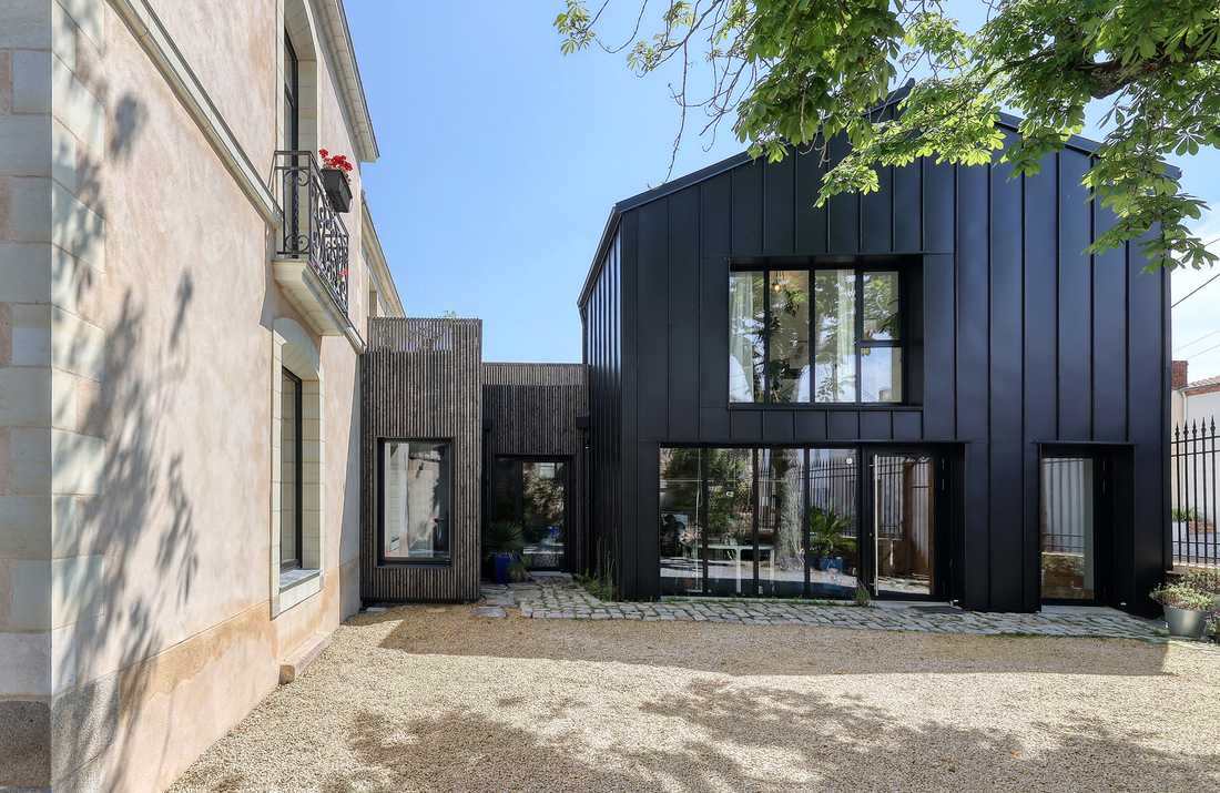 Extension d'une maison ancienne du 19e siècle par un architecte d'intérieur à Bordeaux