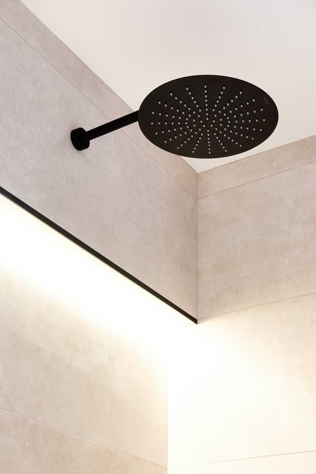 Douche sur-mesure conçu par un architecte en Nouvelle-Aquitaine