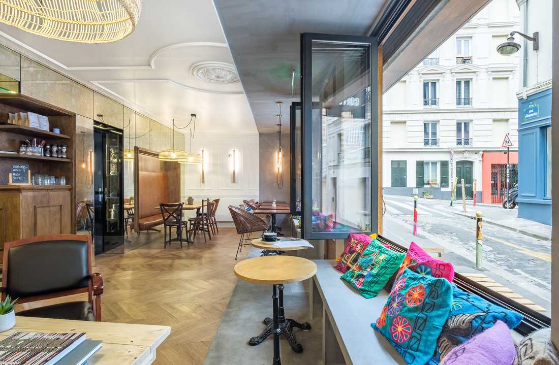 Aménagement d'un café chic par un architecte spécialiste de l'architecture commerciale à Bordeaux