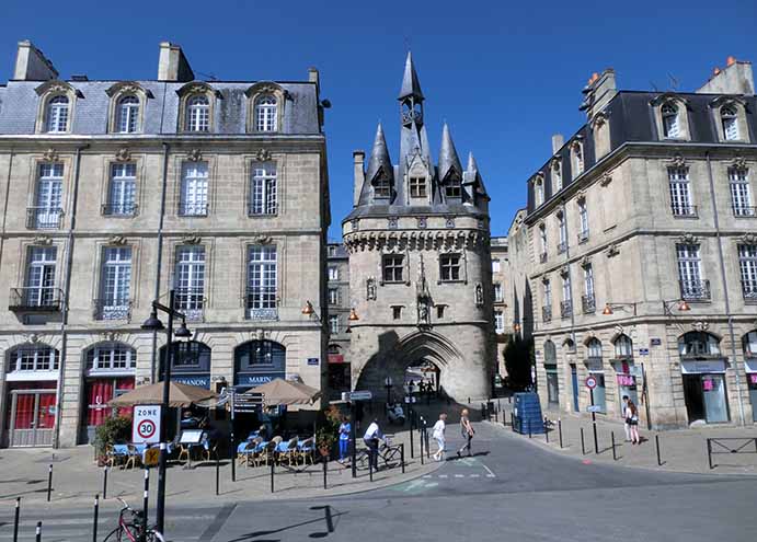 Architecture d'intérieur dans le centre historique de Bordeaux